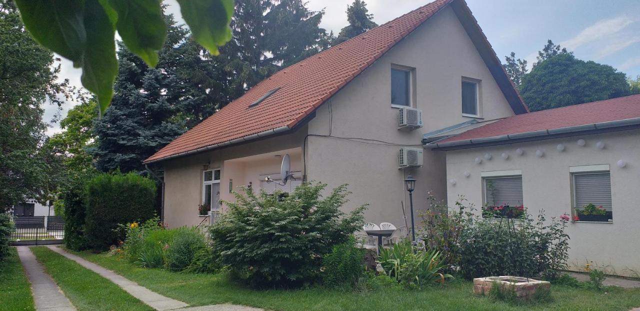 Szepvoelgyi Apartmanhaz Siofok Dış mekan fotoğraf